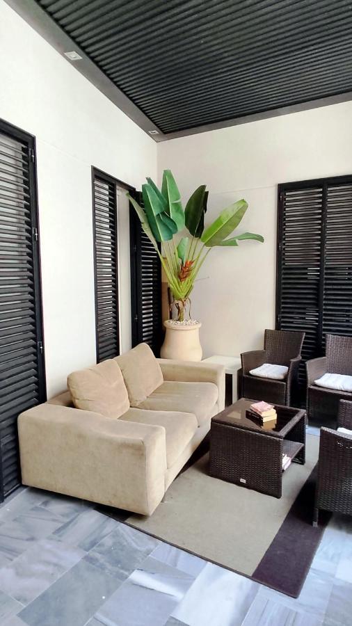 Selecta Elegante Apartamento Con Patio En Centro Historico Sevilla Exterior foto